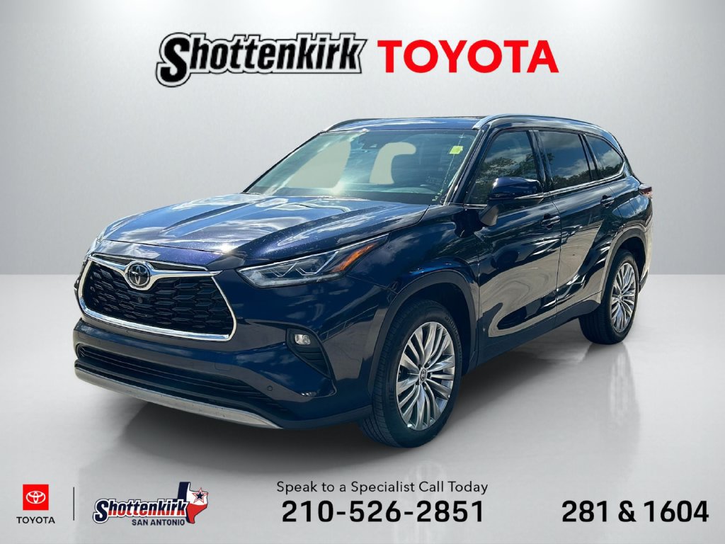 Used 2024 Toyota Highlander Platinum