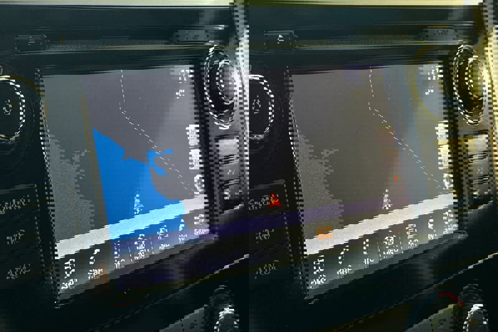 Used 2018 Nissan Altima 2.5 SR w/ SR Midnight Edition image 20