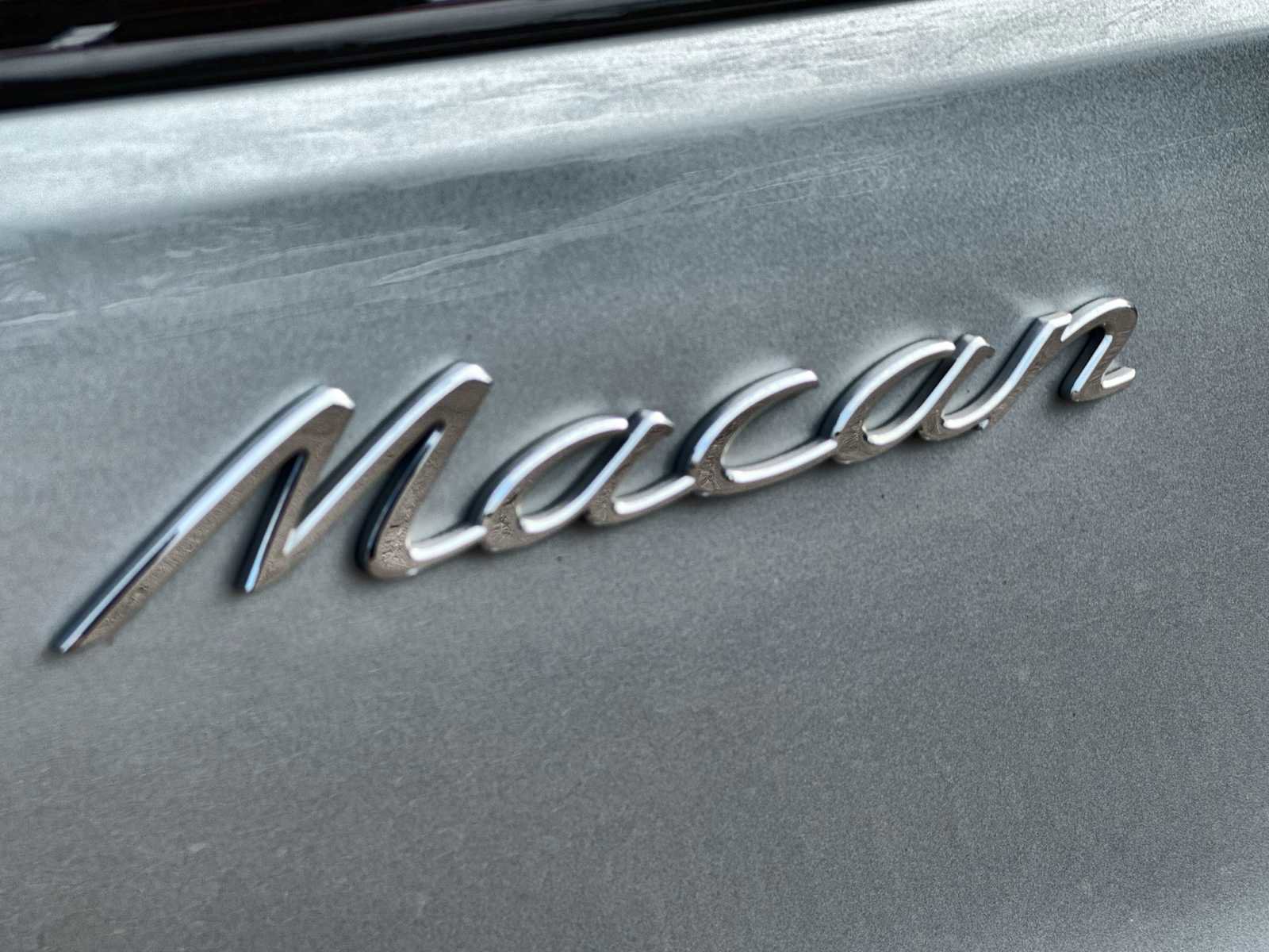 Used 2020 Porsche Macan image 15