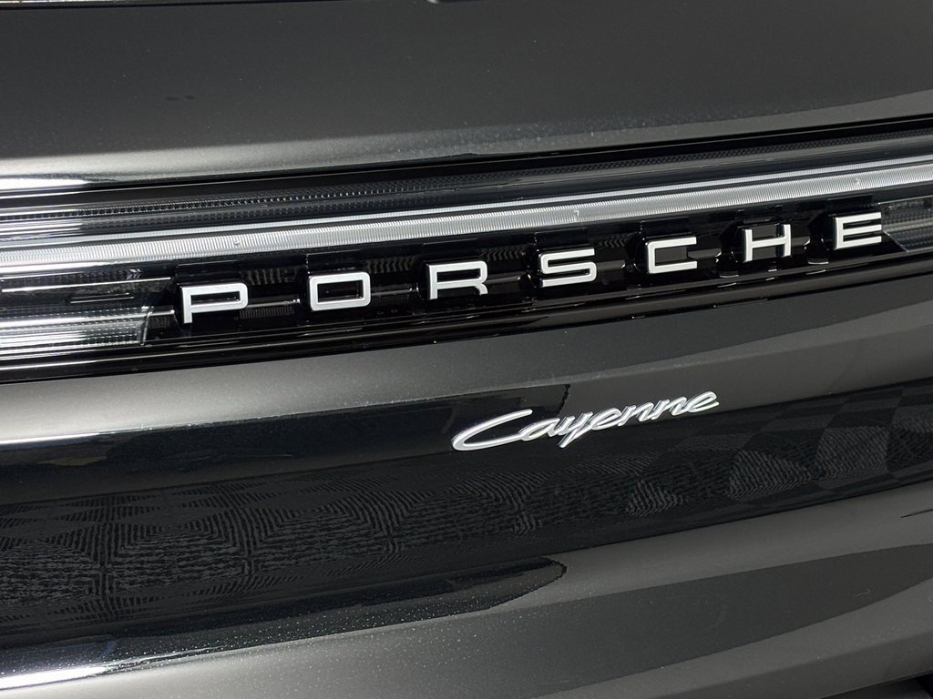 New 2026 Porsche Cayenne image 13