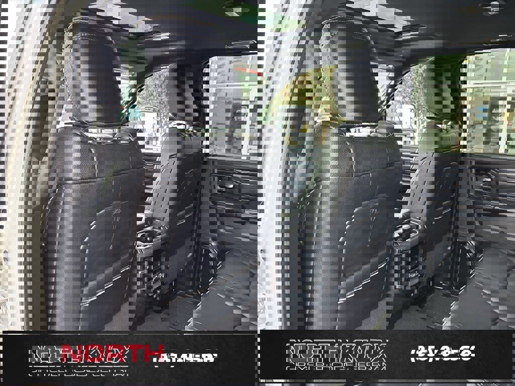 Used 2024 RAM 3500 Limited image 19