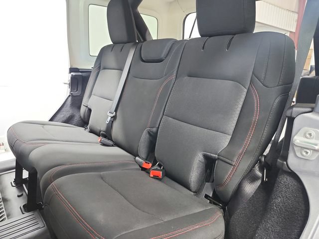 Used 2020 Jeep Wrangler Unlimited Rubicon AWD/4WD image 32