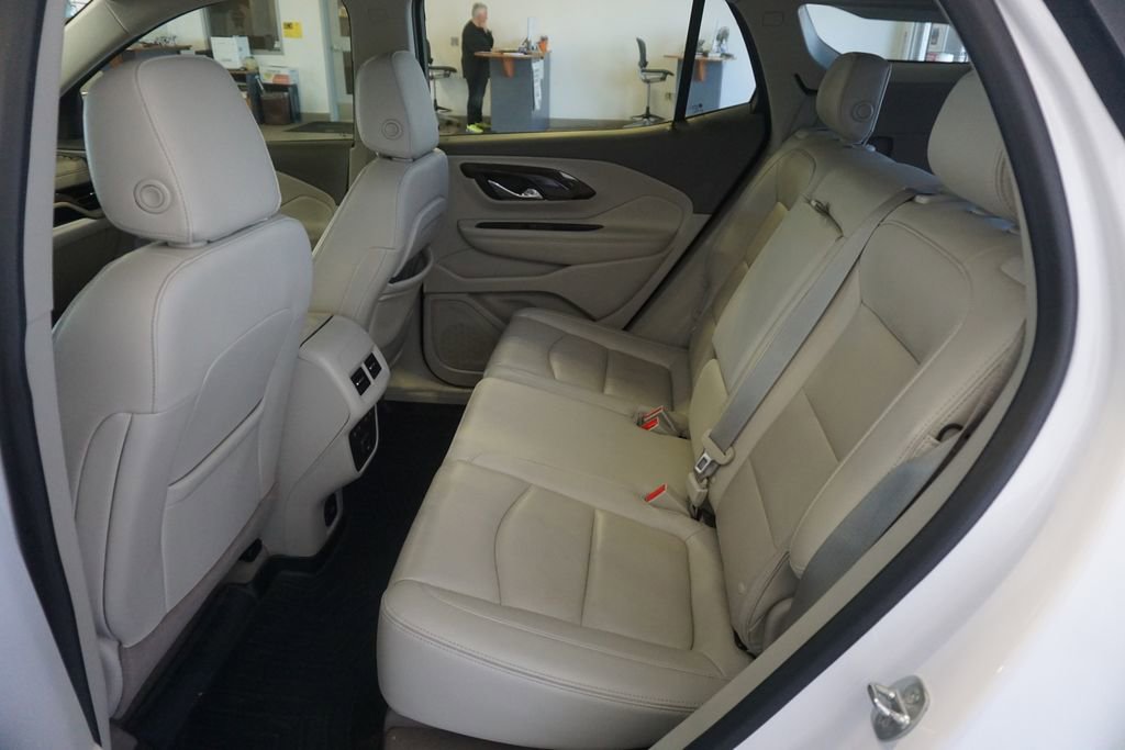 Used 2019 GMC Terrain Denali w/ Advanced Safety Package AWD/4WD image 23