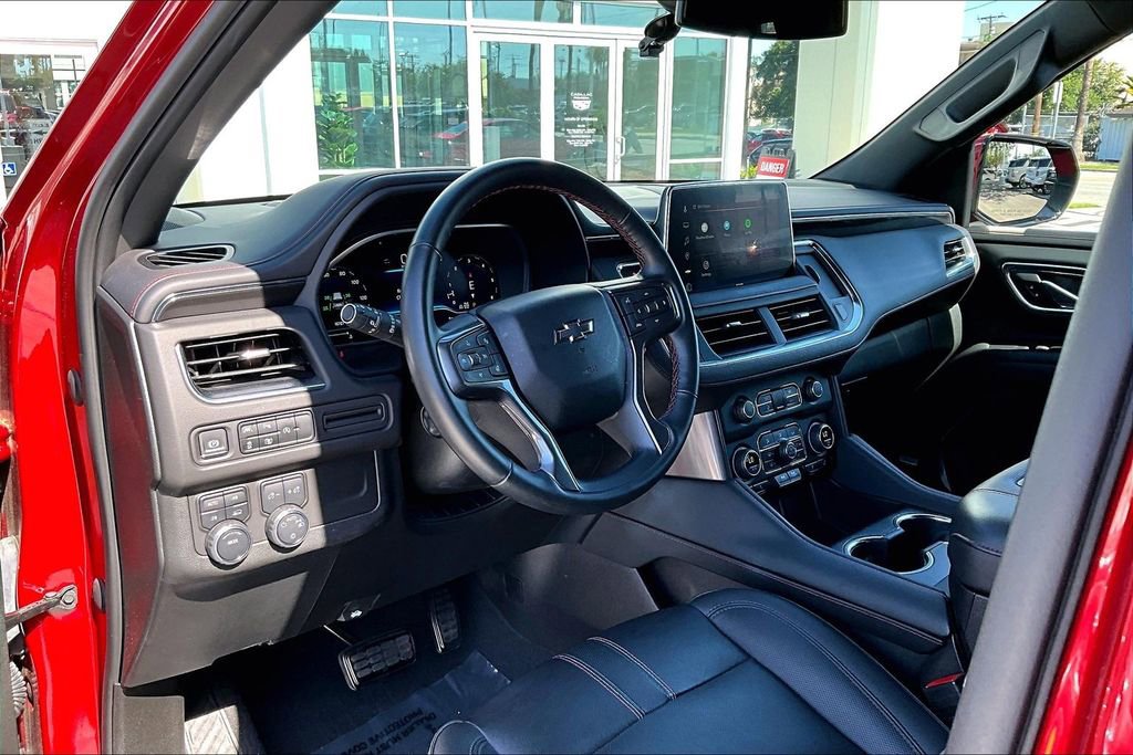 Used 2023 Chevrolet Tahoe RST w/ RST Performance Edition AWD/4WD image 16