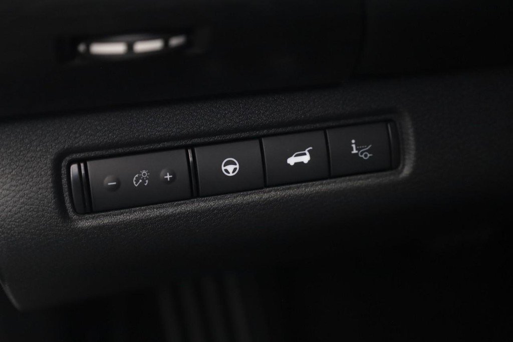 New 2026 Nissan Pathfinder Platinum AWD/4WD image 13