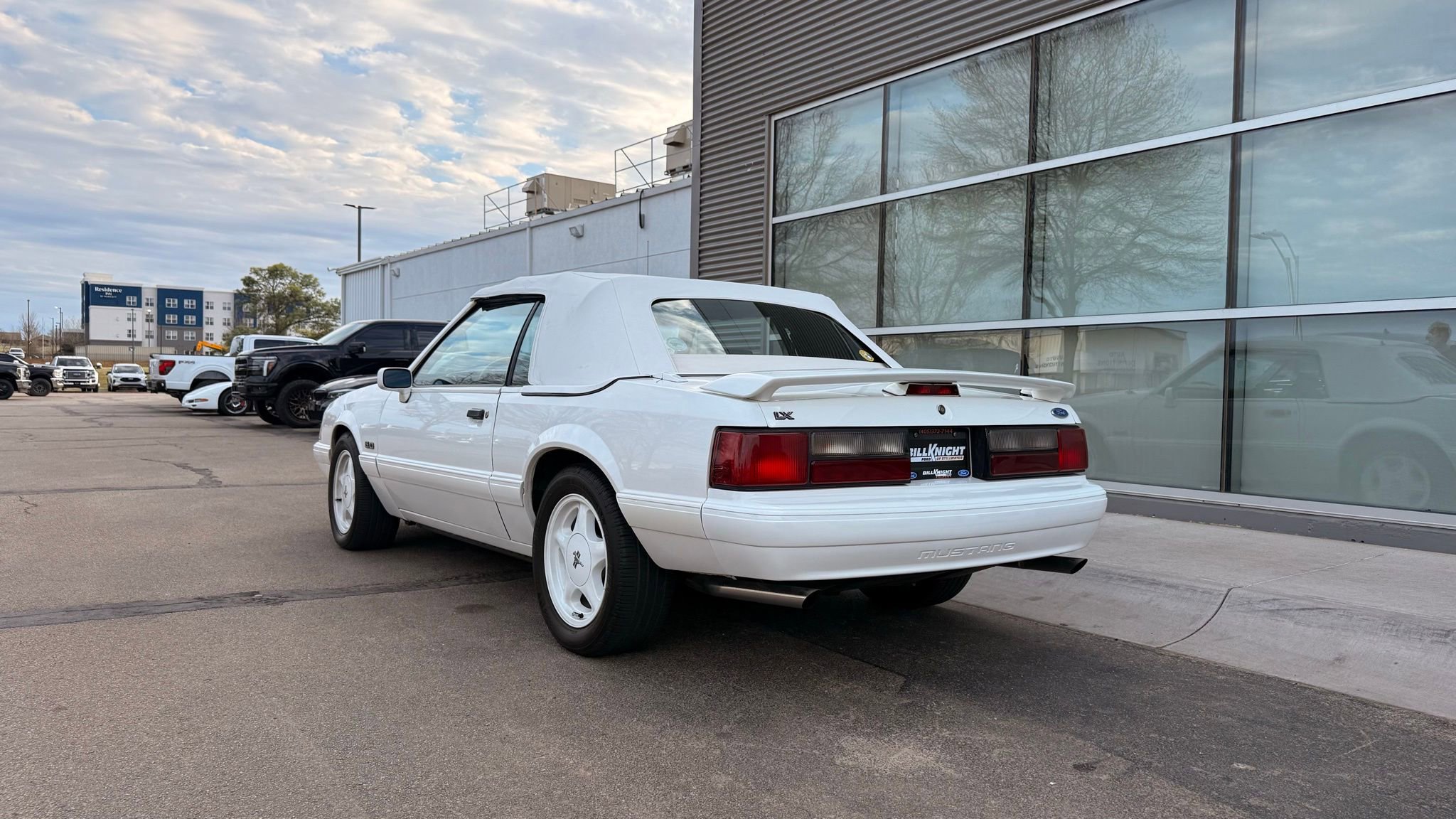 Used 1993 Ford Mustang LX image 4