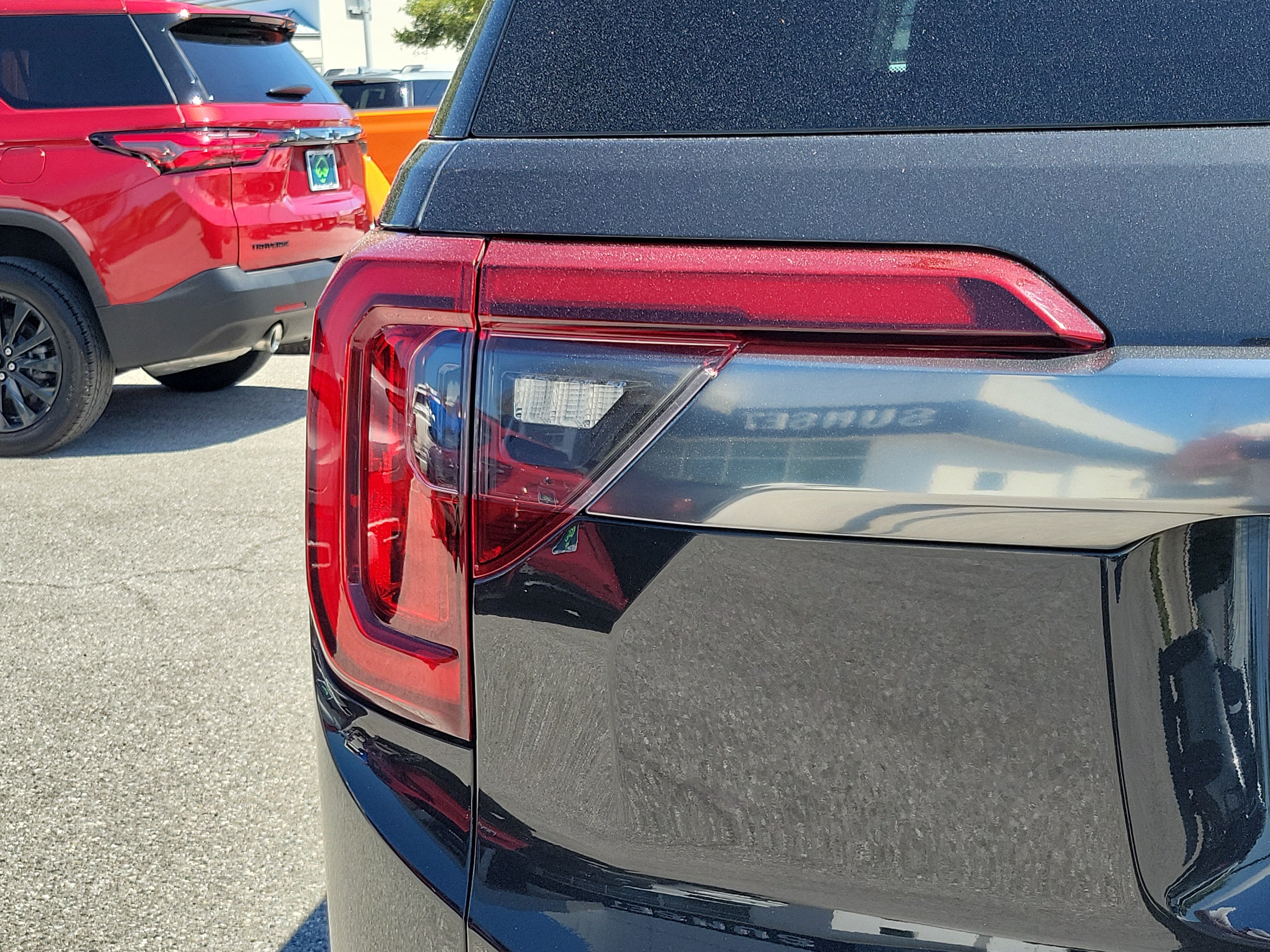 Certified 2020 GMC Acadia AT4 w/ Driver Alert Package II AWD/4WD image 10