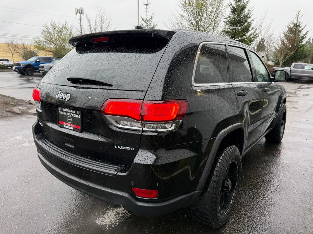 Used 2022 Jeep Grand Cherokee Laredo E image 7