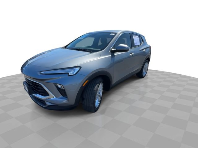 Certified 2025 Buick Encore GX Preferred FWD image 4