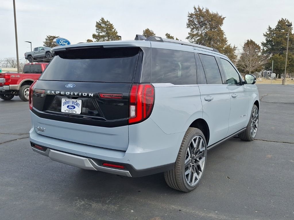 New 2026 Ford Expedition Platinum w/ Platinum Ultimate Package AWD/4WD image 24