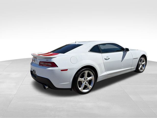 Used 2015 Chevrolet Camaro SS w/ RS Package RWD image 3