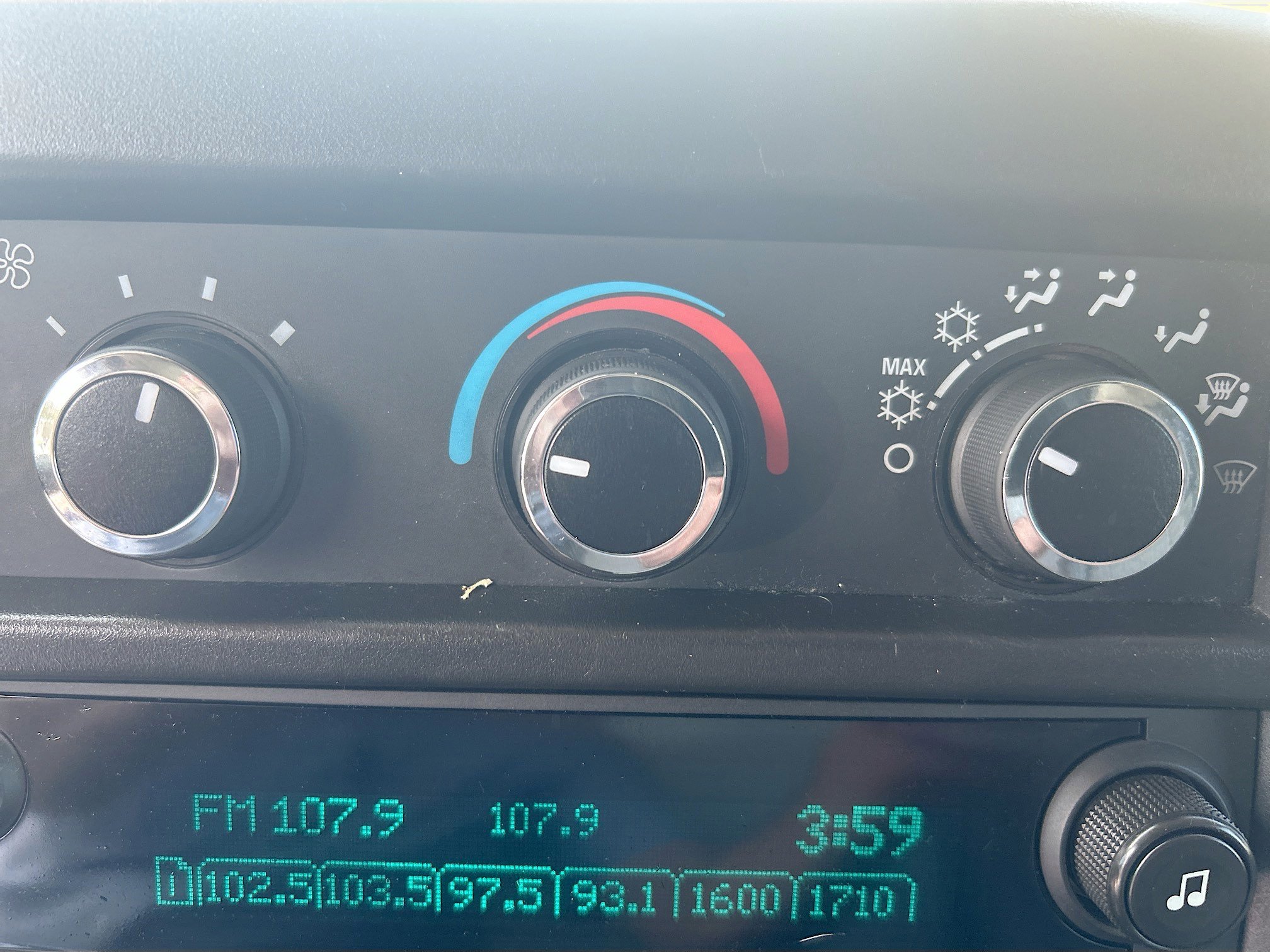 Used 2021 Chevrolet Express 3500 w/ Power Convenience Package RWD image 14