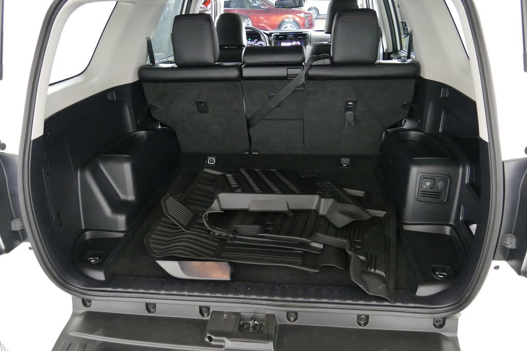 Used 2021 Toyota 4Runner TRD Off-Road Premium w/ Moonroof Package image 3