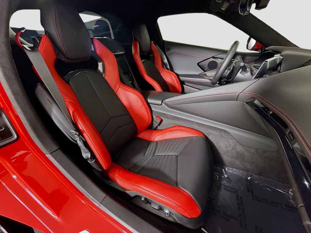 Used 2024 Chevrolet Corvette Stingray Premium Cpe w/ Z51 Performance Package image 25