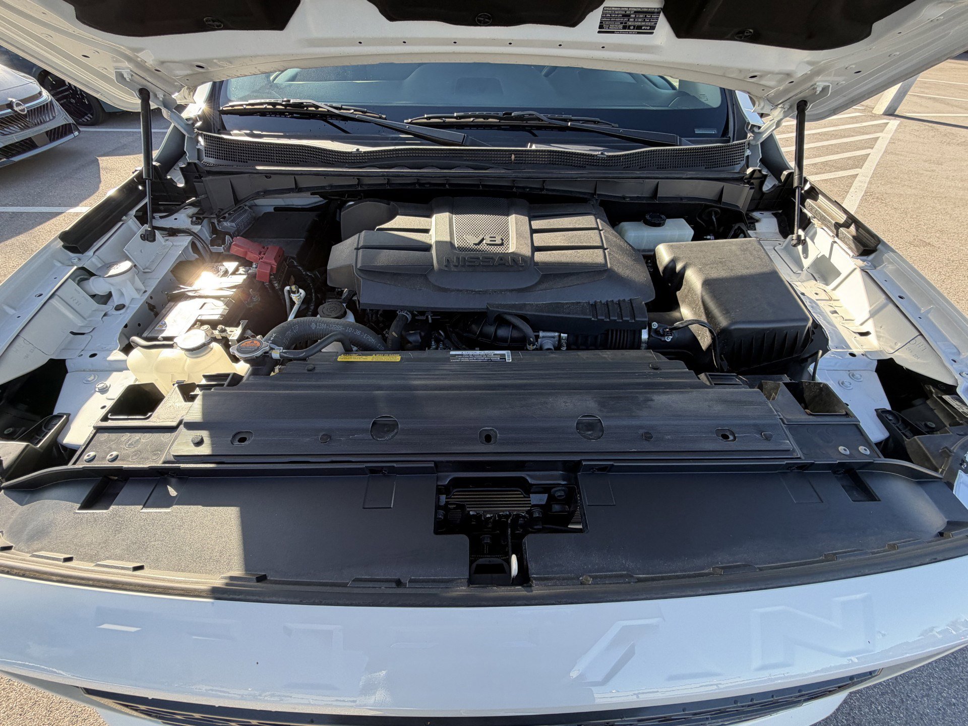 Certified 2024 Nissan Titan SV image 24