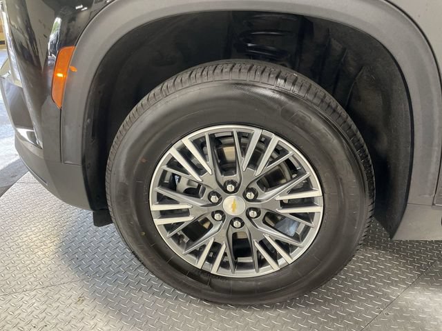 Certified 2025 Chevrolet Traverse LT AWD/4WD image 10