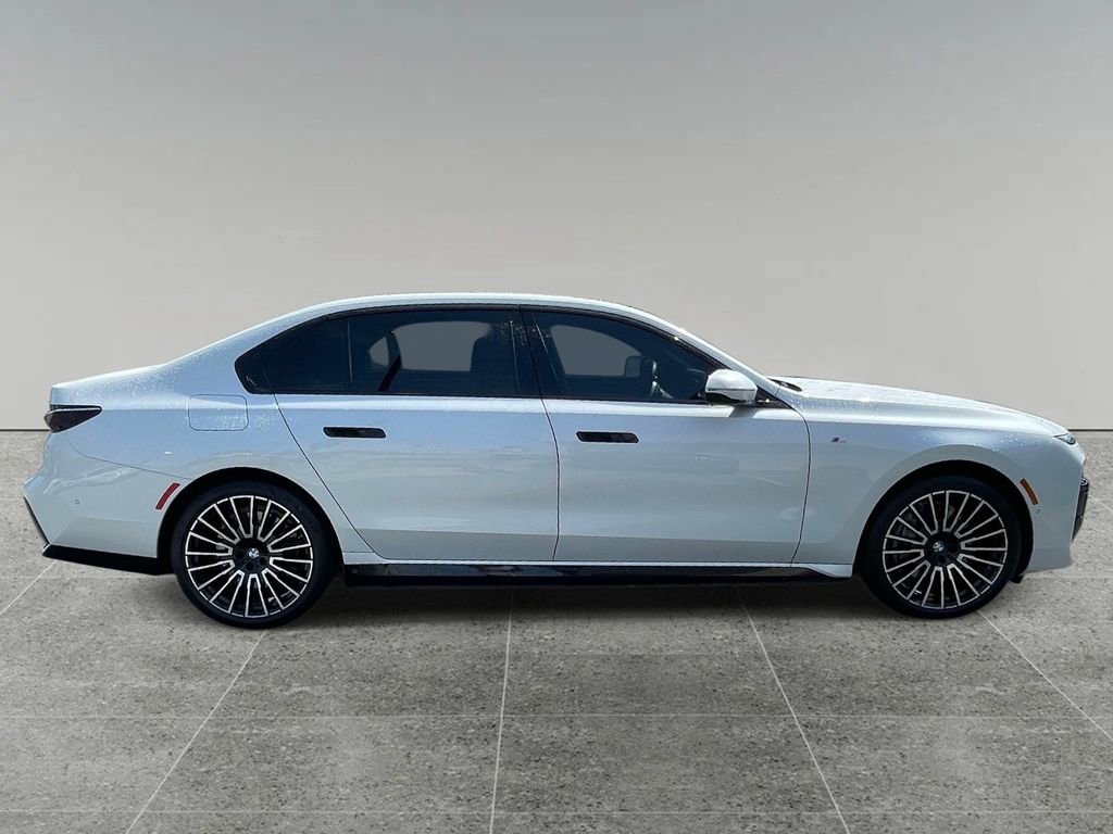 Used 2024 BMW i7 eDrive50 w/ M Sport Package image 6