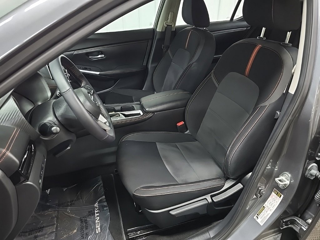 Used 2021 Nissan Sentra SR image 29