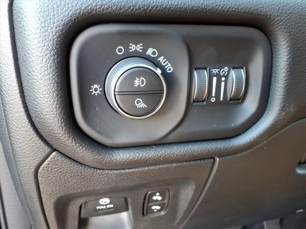 Used 2025 RAM 1500 Laramie image 17