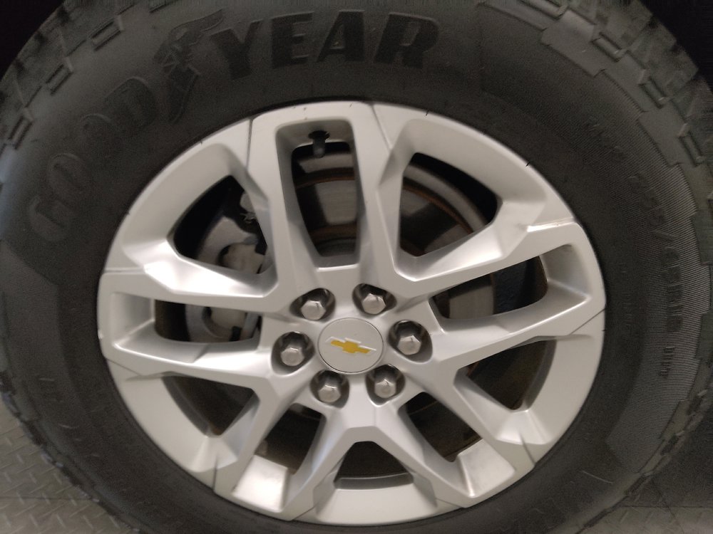 Used 2019 Chevrolet Traverse LS FWD image 31