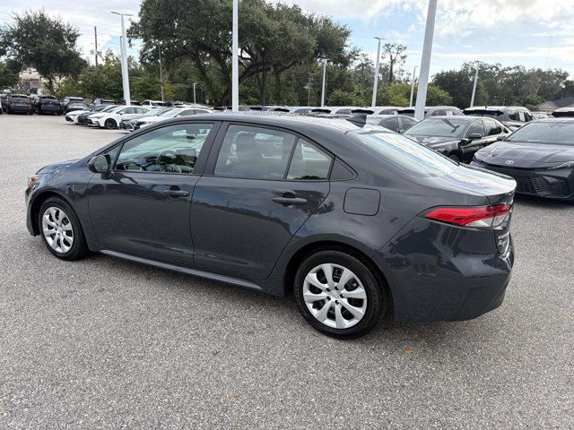Used 2025 Toyota Corolla LE FWD image 4