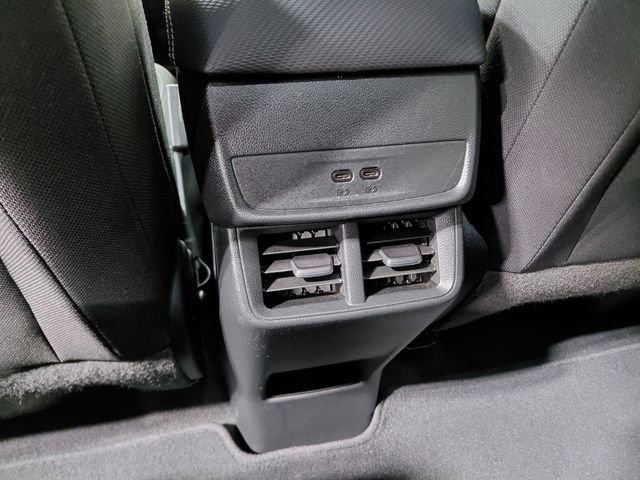 Used 2025 Chevrolet Equinox LT image 35