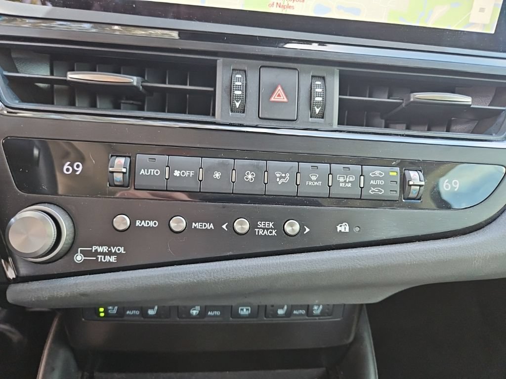 Certified 2025 Lexus ES 350 w/ Premium Package FWD image 22