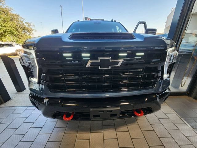 Used 2026 Chevrolet Silverado 2500 LTZ w/ Trail Boss Package AWD/4WD video 2