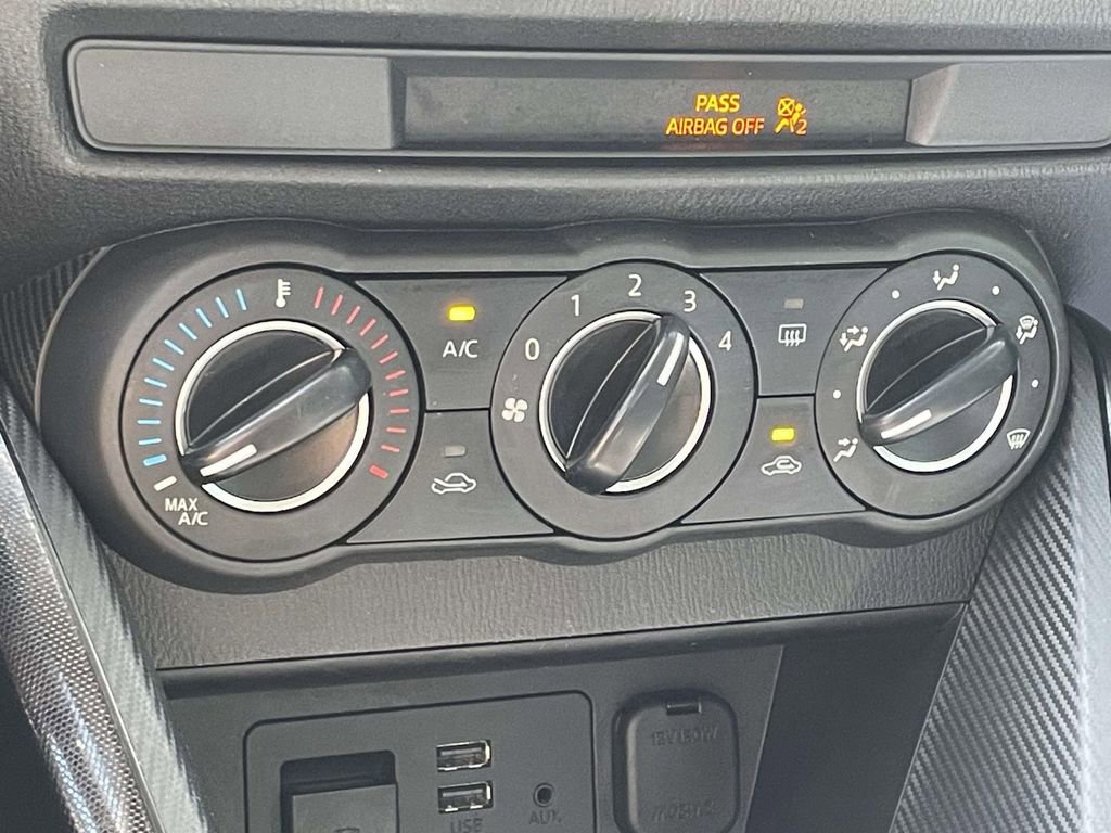 Used 2017 Toyota Yaris iA FWD image 27