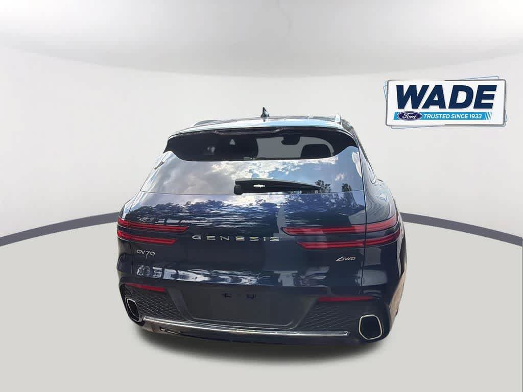 Used 2023 Genesis GV70 2.5T w/ Advanced Package AWD/4WD image 5