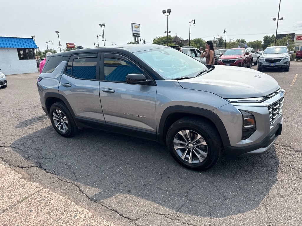Certified 2026 Chevrolet Equinox LT AWD/4WD image 8