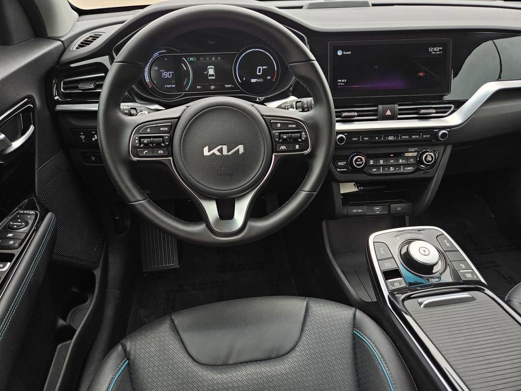 Used 2022 Kia Niro EX Premium FWD image 28