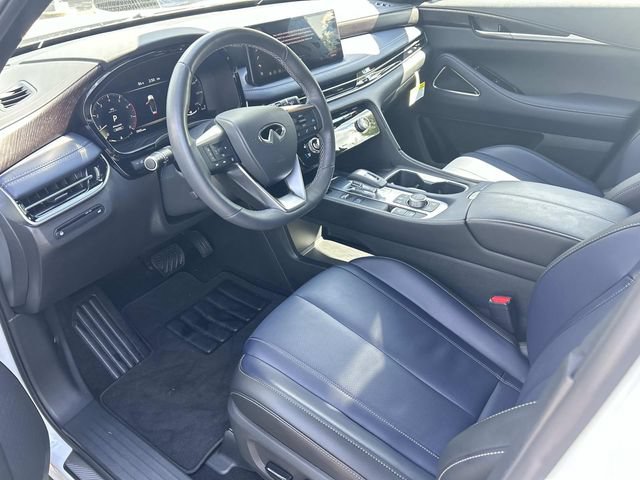 Certified 2026 INFINITI QX60 Sport w/ Dark Cargo Package AWD/4WD image 15