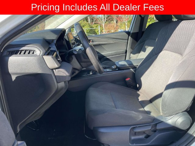 Used 2025 Toyota Camry LE FWD image 19