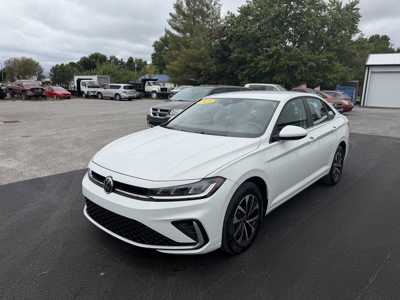 Used 2025 Volkswagen Jetta S FWD image 8