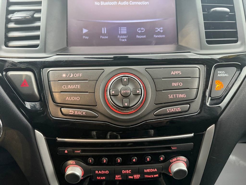 Used 2019 Nissan Pathfinder SV image 29