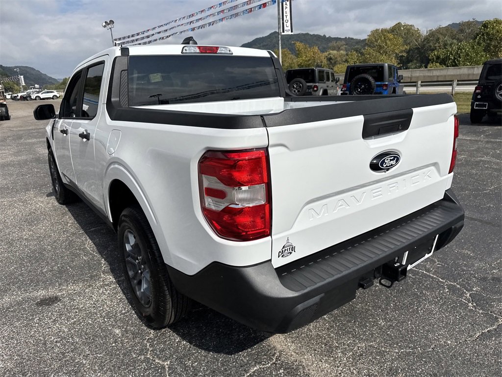 New 2025 Ford Maverick XLT image 6