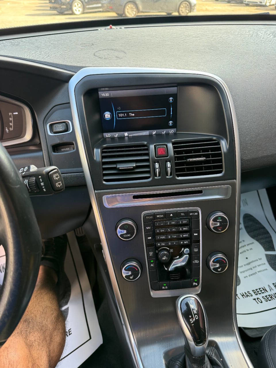 Used 2014 Volvo XC60 3.2 image 25