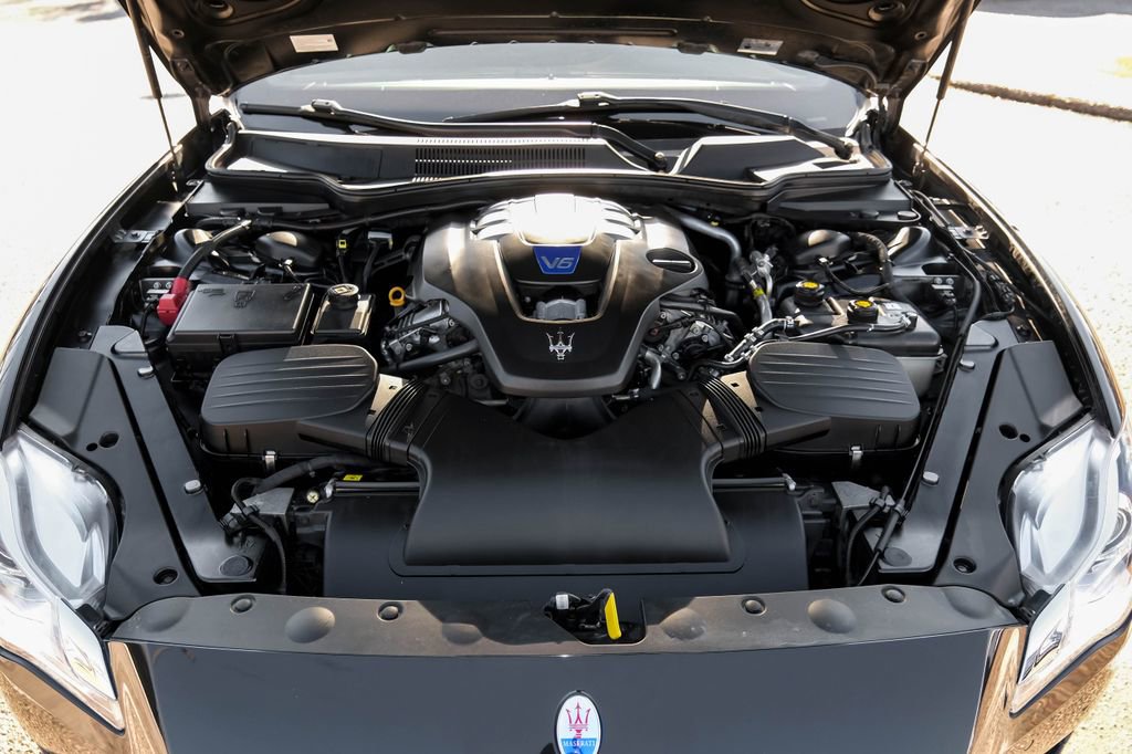 Used 2015 Maserati Quattroporte S Q4 image 52