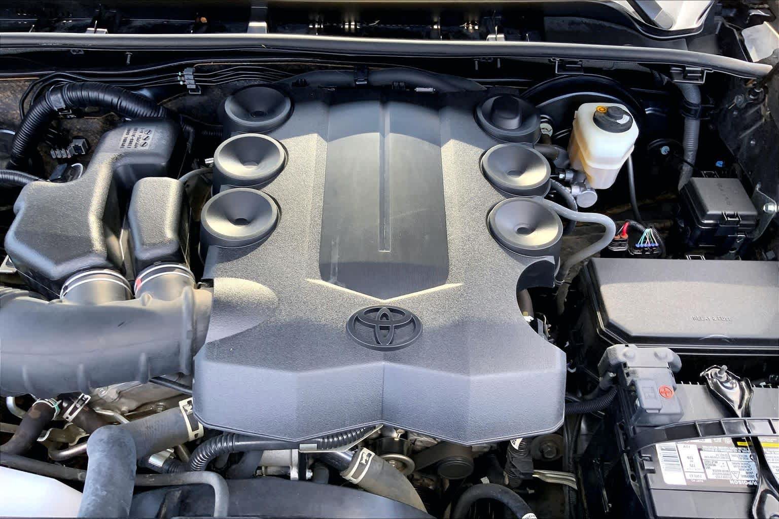 Used 2021 Toyota 4Runner SR5 RWD image 30