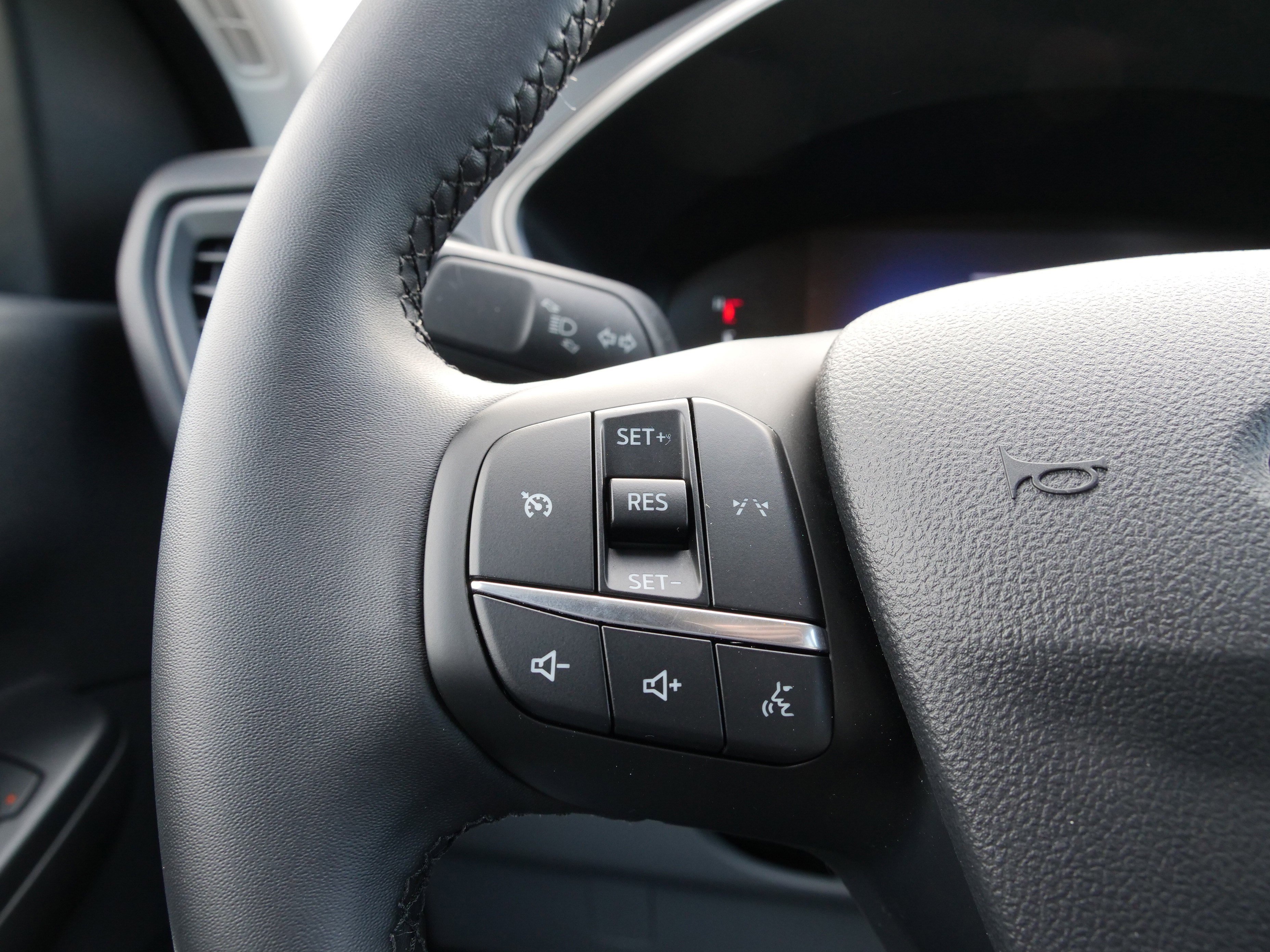 Used 2024 Ford Escape Active image 22