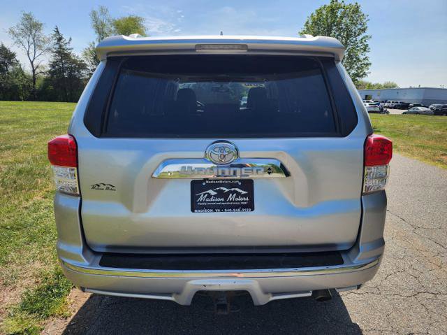 Used 2010 Toyota 4Runner Limited AWD/4WD image 7