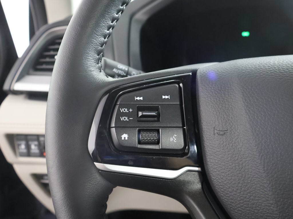 Certified 2026 Honda Odyssey EX-L image 47