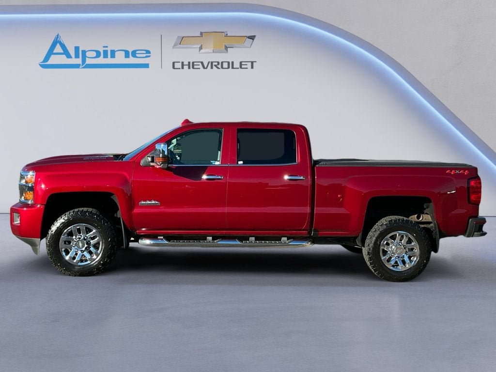 Used 2019 Chevrolet Silverado 2500 High Country w/ Duramax Plus Package AWD/4WD image 2