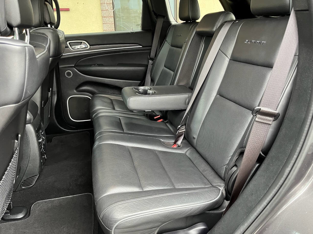 Used 2021 Jeep Grand Cherokee Summit w/ Platinum Series Group image 10