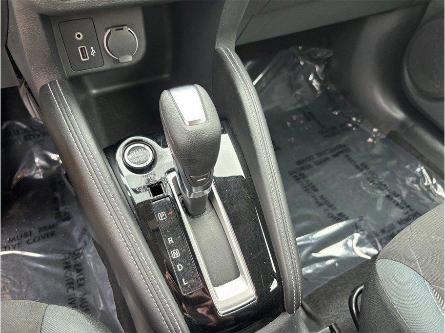 Used 2019 Nissan Kicks SV FWD image 28