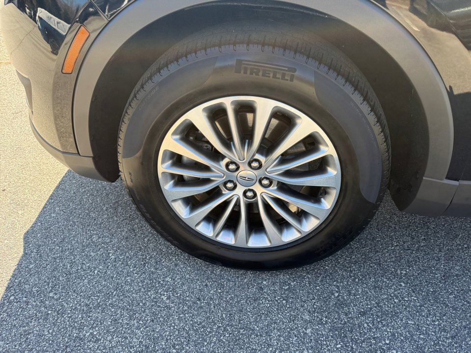 Used 2016 Lincoln MKX Select w/ Select Plus Package image 31