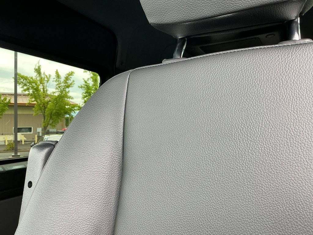 New 2026 Mercedes-Benz Sprinter 2500 image 13