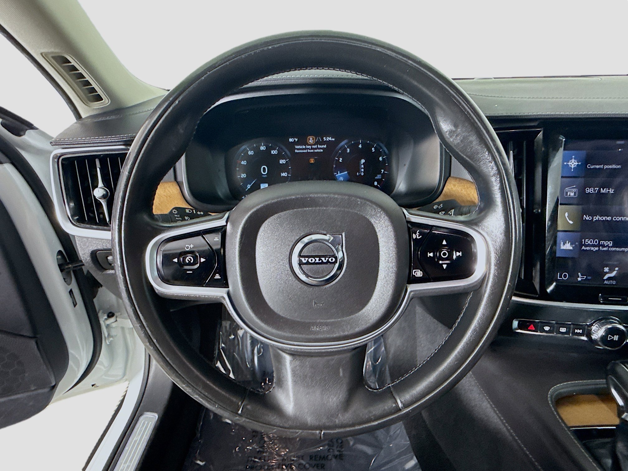 Used 2017 Volvo S90 T6 Inscription w/ Vision Package image 13