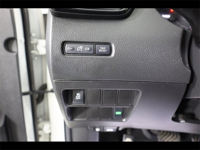 Used 2018 Nissan Rogue Sport S image 23